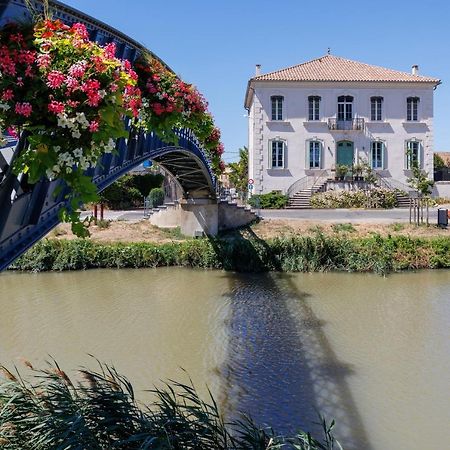 La Passerelle Du Canal Sallèles-dʼAude 外观 照片