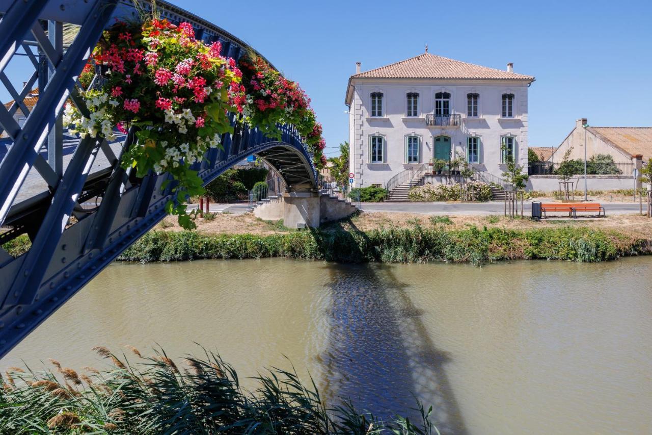 La Passerelle Du Canal Sallèles-dʼAude 外观 照片